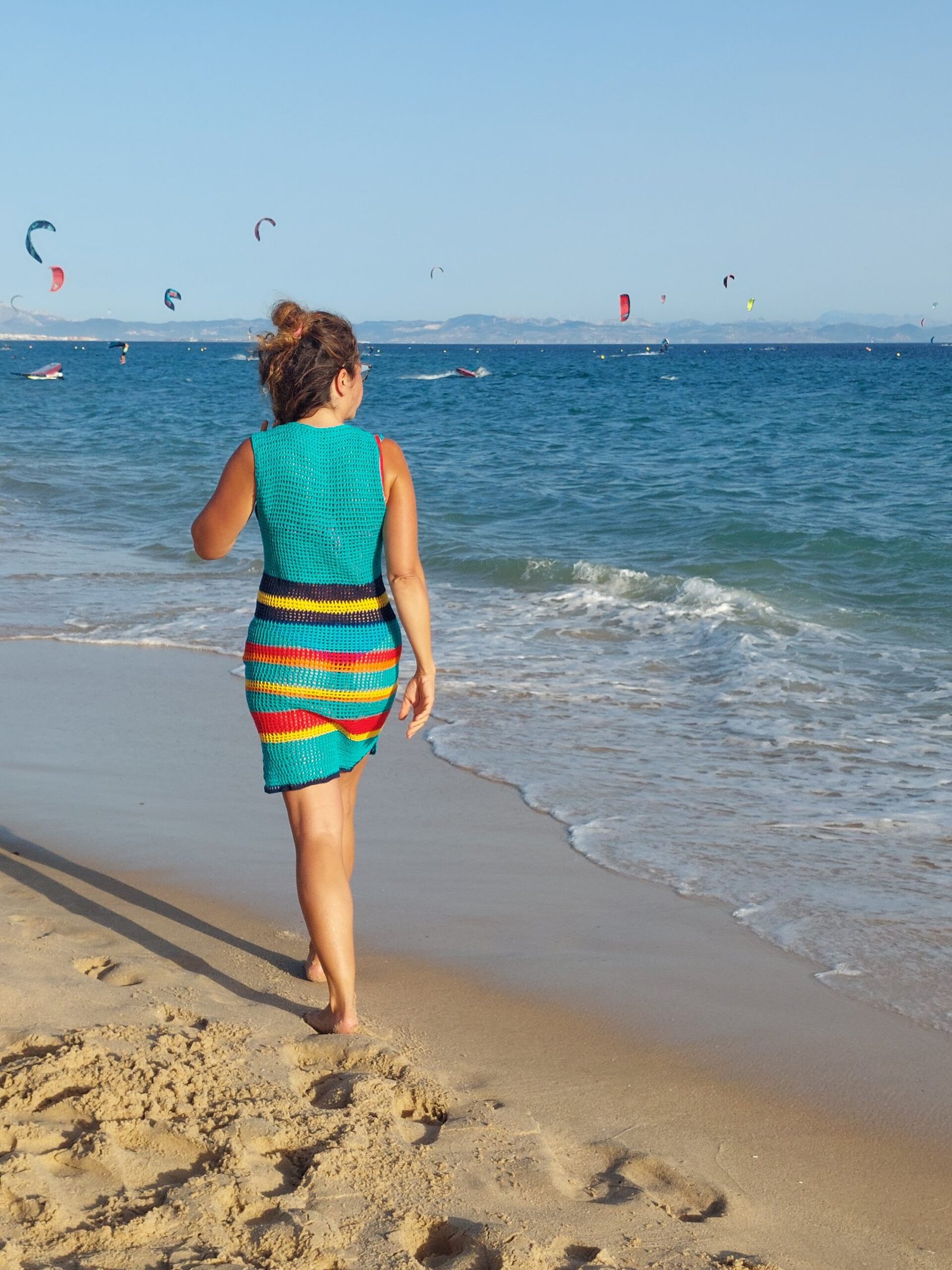 Vestido playero de crochet – hecho a mano con amor